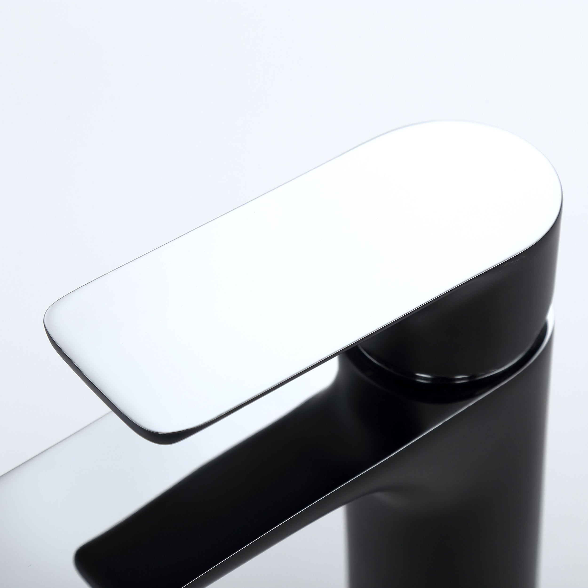 Design washbasin faucet 4024CB